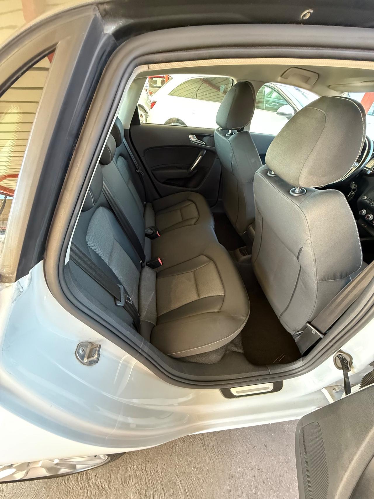 A1 1.6 tdi/NEOPATENTATI /RATE/PERMUTE/GARANZIA