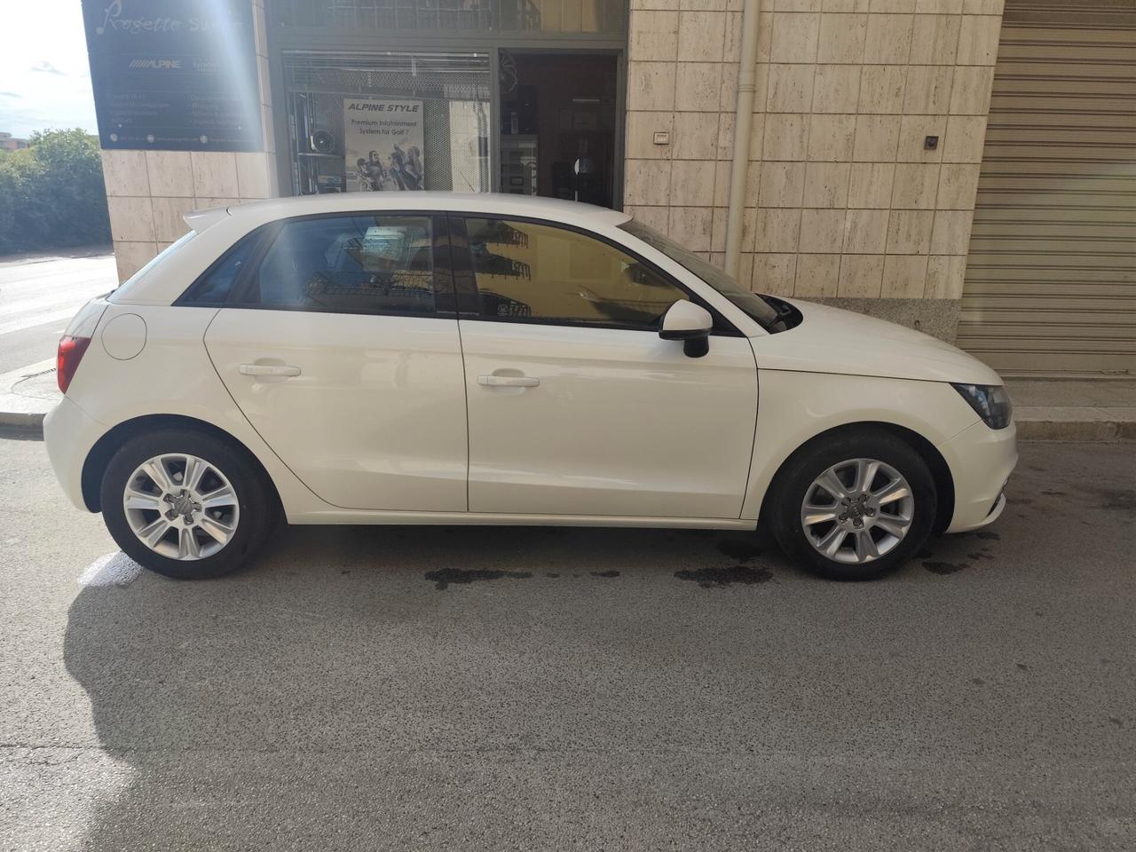 Audi A1 SPB 1.6 TDI Ambition 105Cv Tagliandi Audi