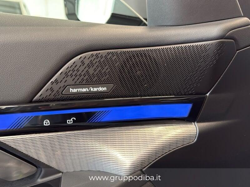 BMW Serie 5 G61 Touring 520d Touring 48V xdrive MSport Pro auto
