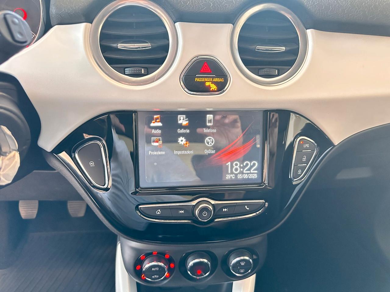 Opel Adam 1.4 87 CV GPL Tech Glam
