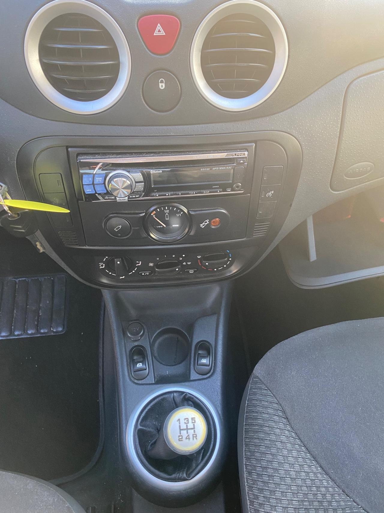 Citroen C3 1.4 B/ METANO