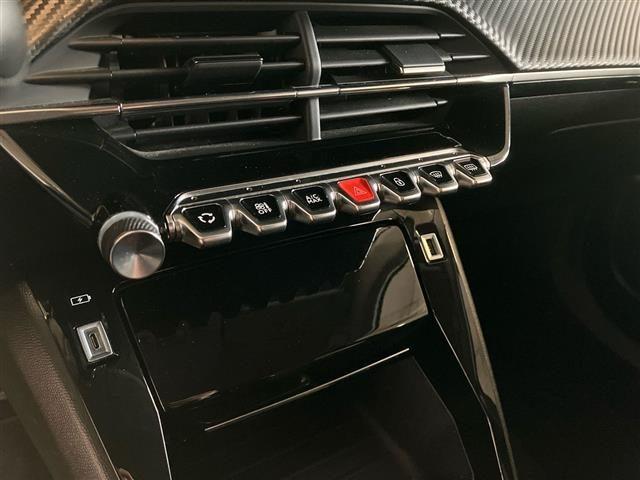 PEUGEOT 2008 1.2 PureTech 130cv Allure Pack S&S