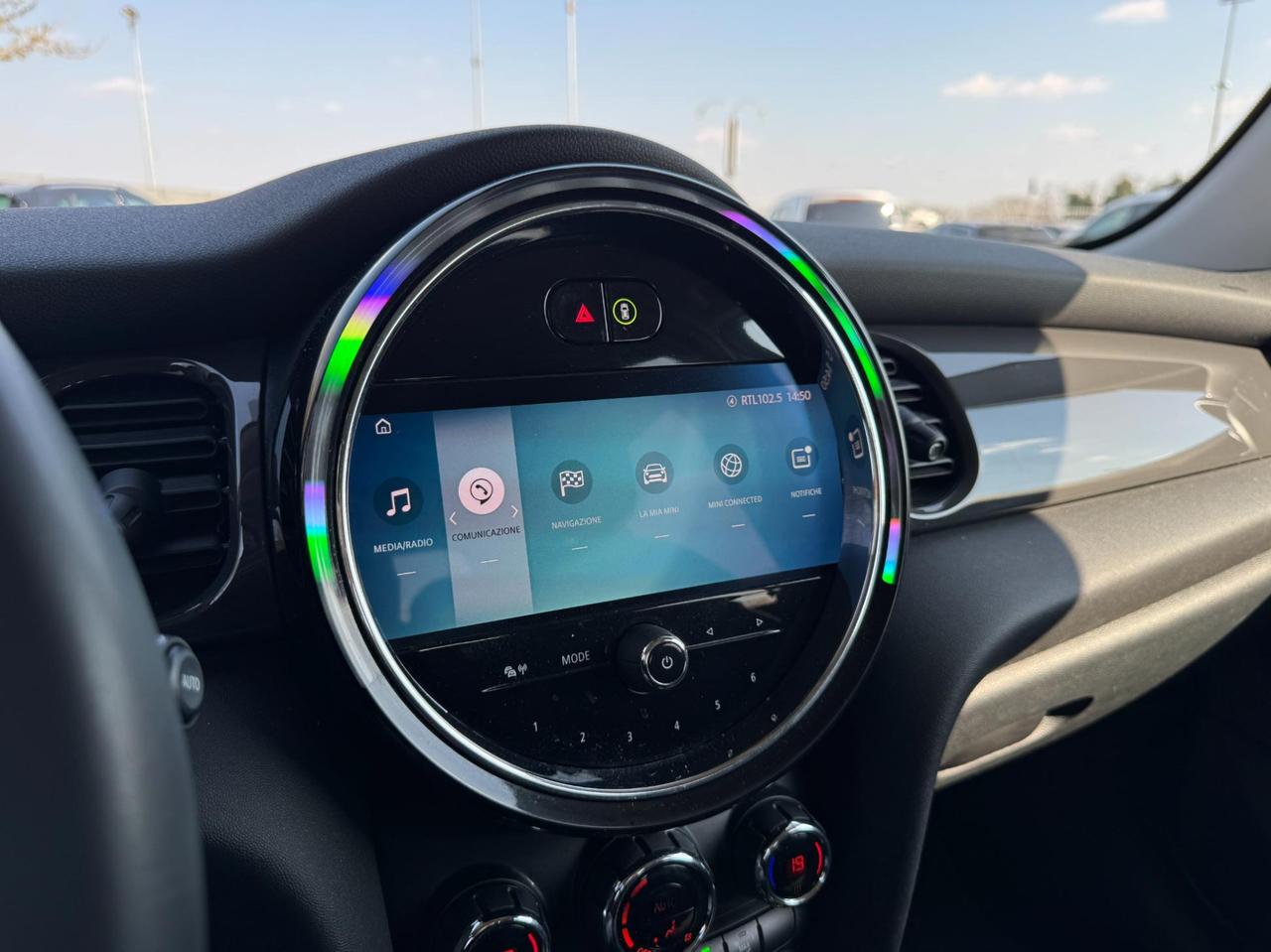 Mini 5 Porte One Essential 1.5 Twin Power Turbo 102cv Steptronic