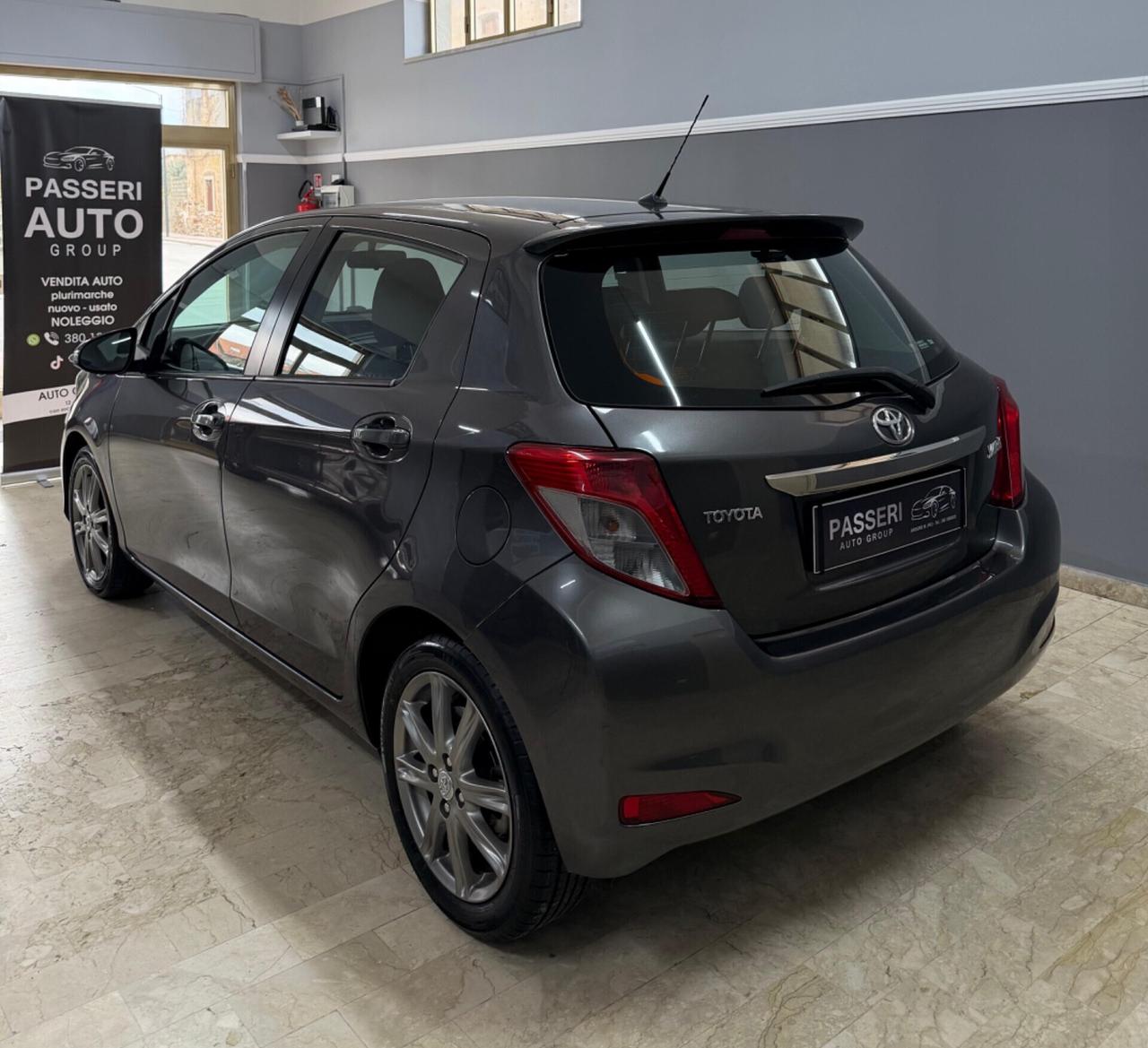 Toyota Yaris 1.4 D-4D 5 porte Lounge