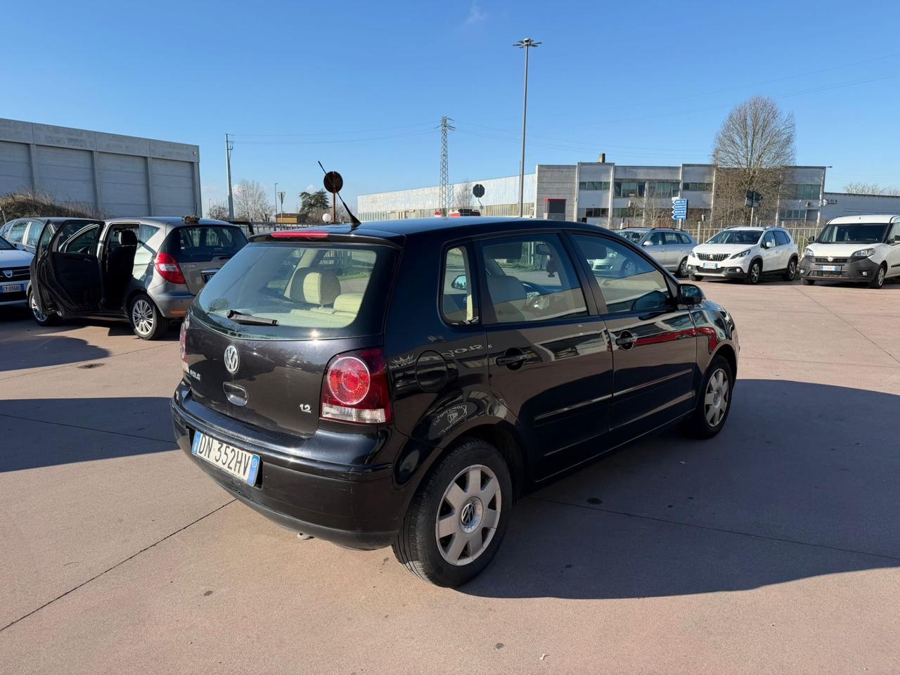 Volkswagen Polo 1.2/70CV 12V 5p. Comfortline