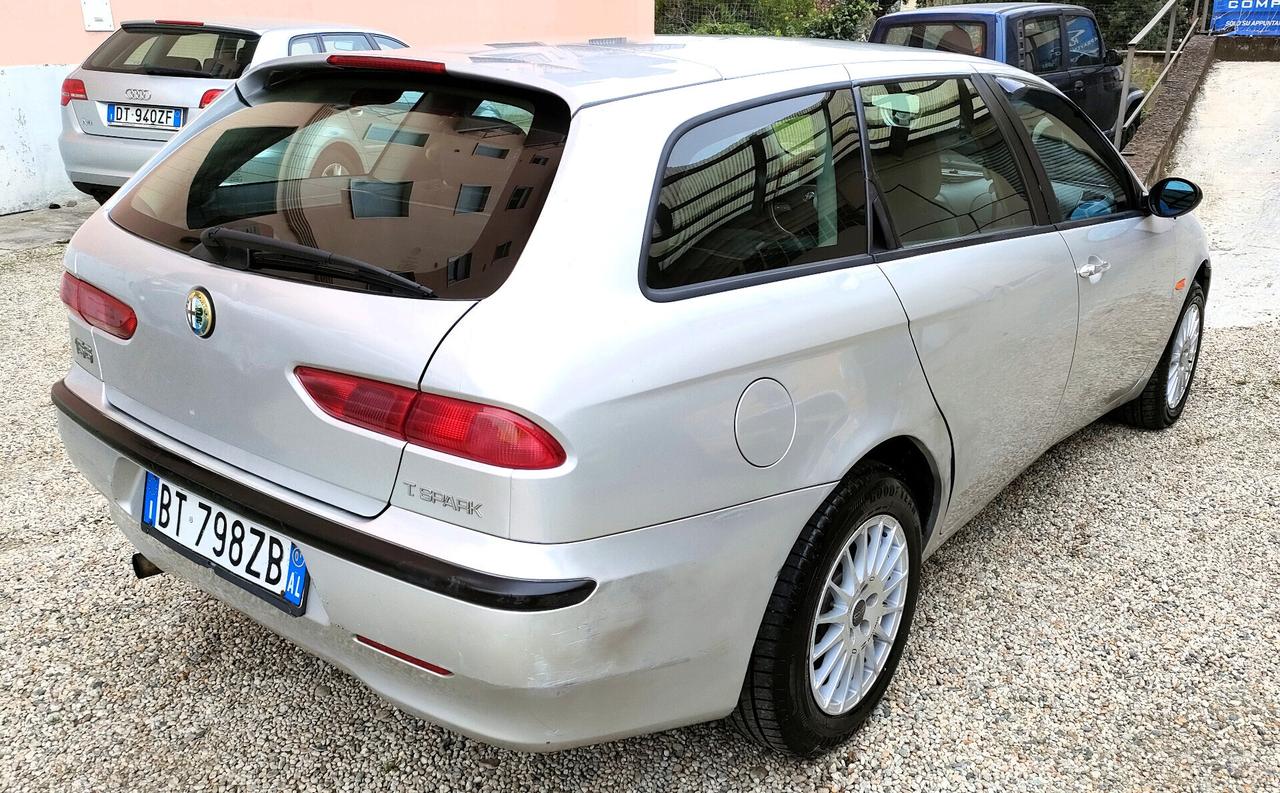 Alfa Romeo 156 1.6i 16V Twin Spark cat Sportwagon Progression