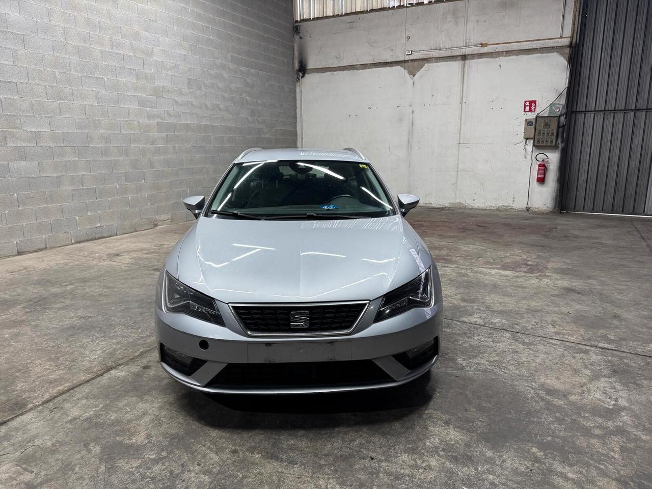 SEAT Leon ST 1.6 tdi 115cv FURTO PARZIALE