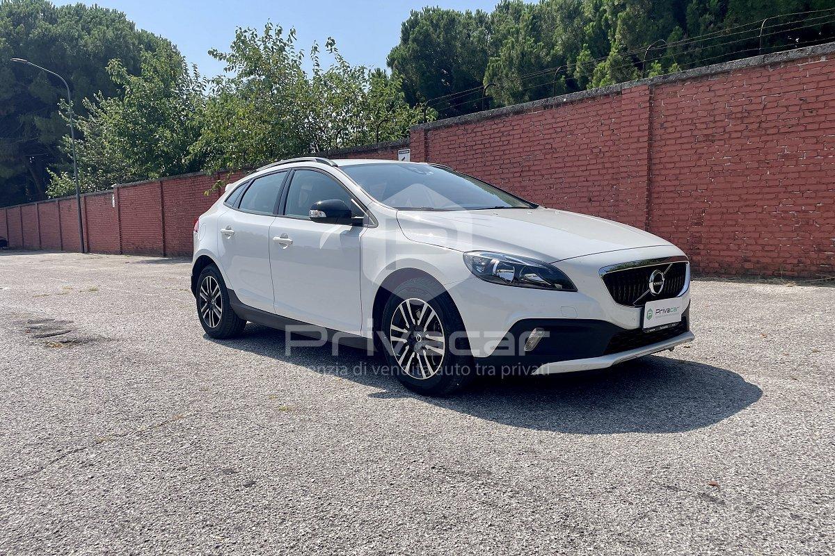 VOLVO V40 Cross Country D3 Business Plus