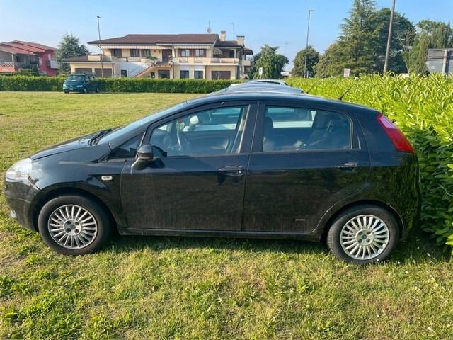 Fiat Grande Punto 1.3 MJT 75 CV 5 porte Active