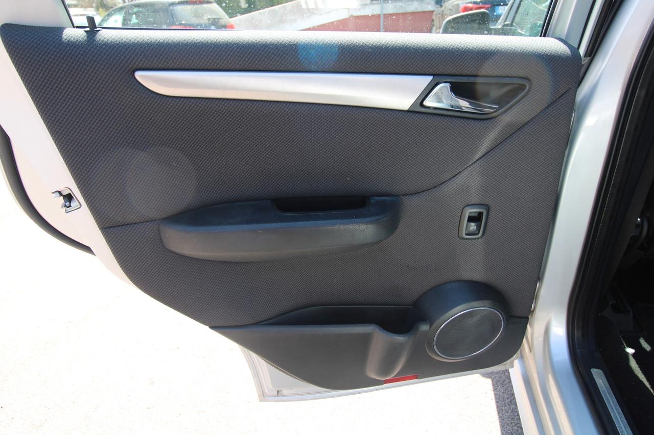 Mercedes-benz A 180 160 CDI Coupé Elegance