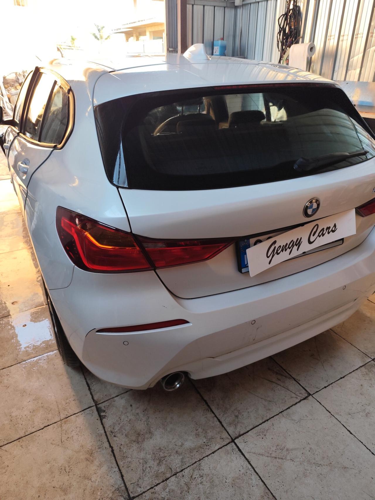 Bmw 116 116d 5p. Advantage