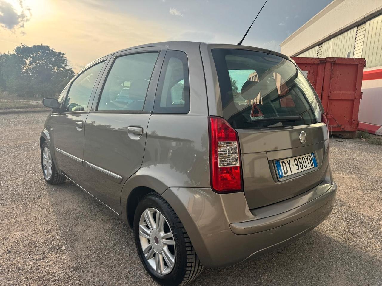 Fiat Idea 1.4 BlackEnergy GPL
