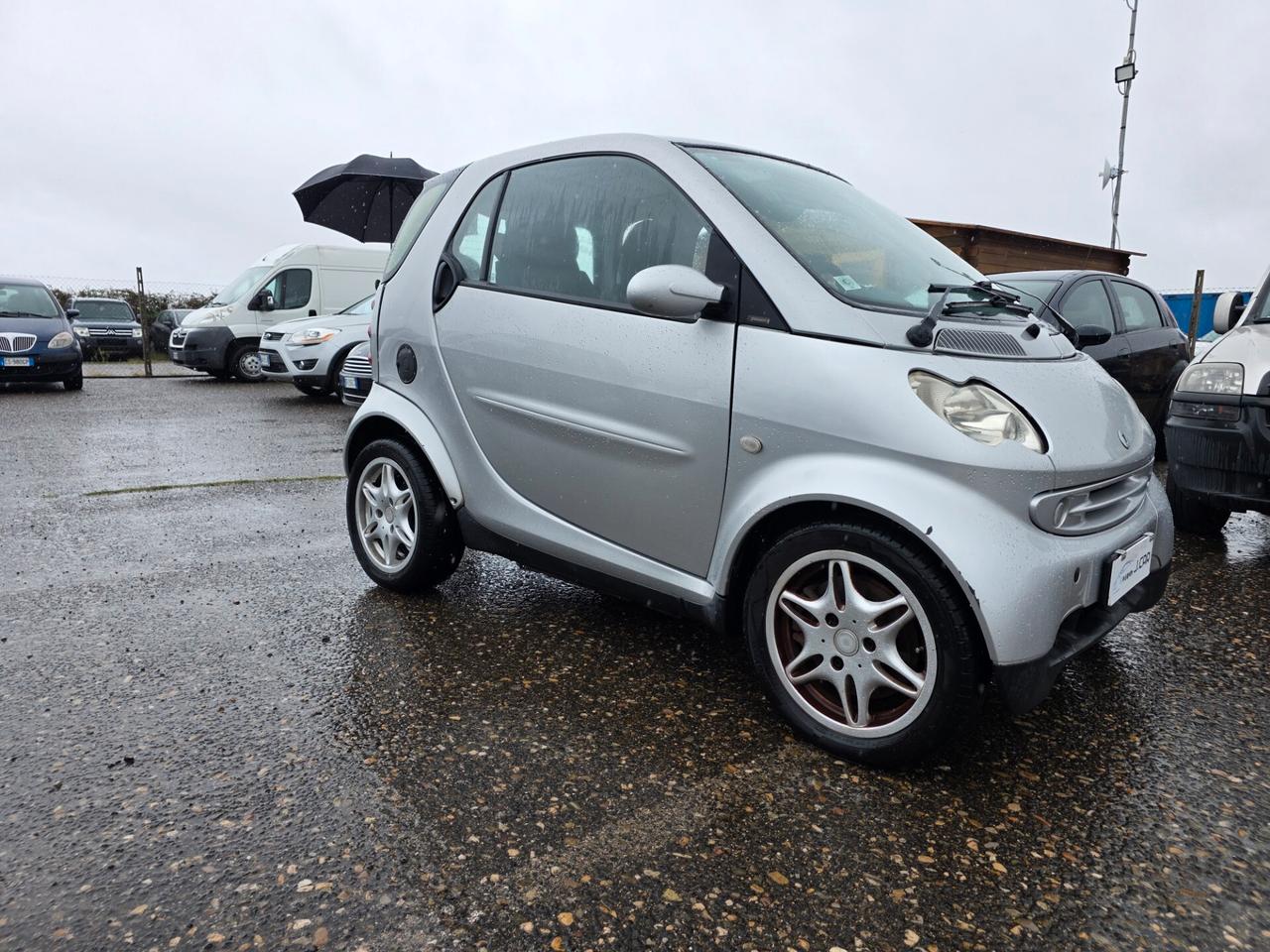 Smart ForTwo 700 coupé pure (45 kW)
