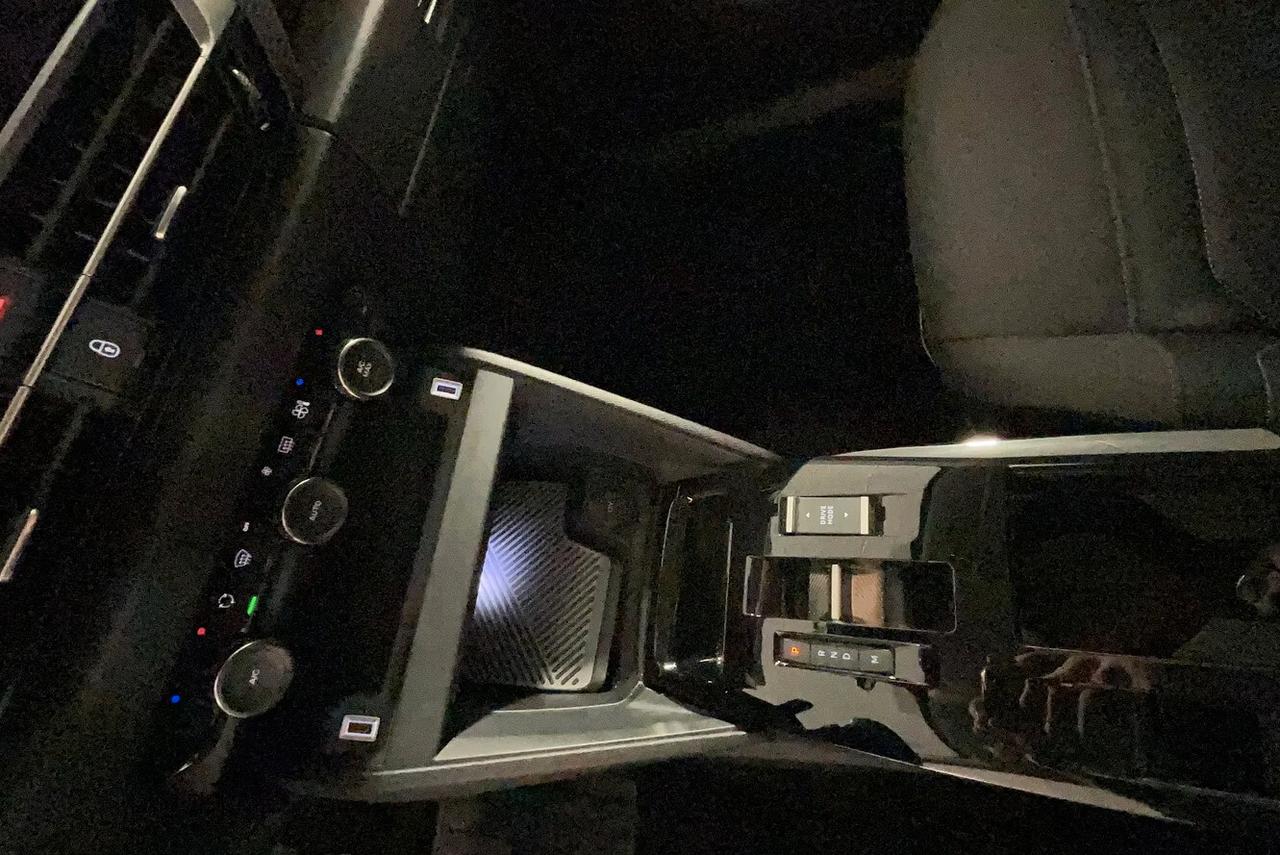 Citroen C4 PureTech 130 S&S EAT8 Max