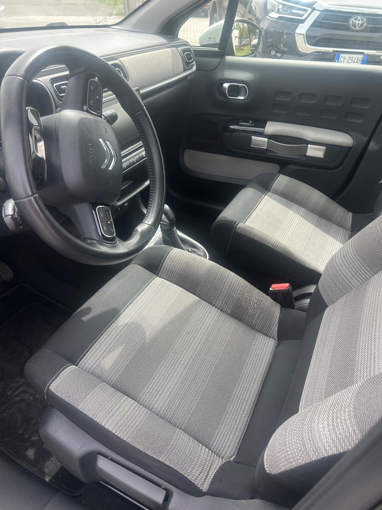 Citroen C3 PureTech 82 S&S Shine