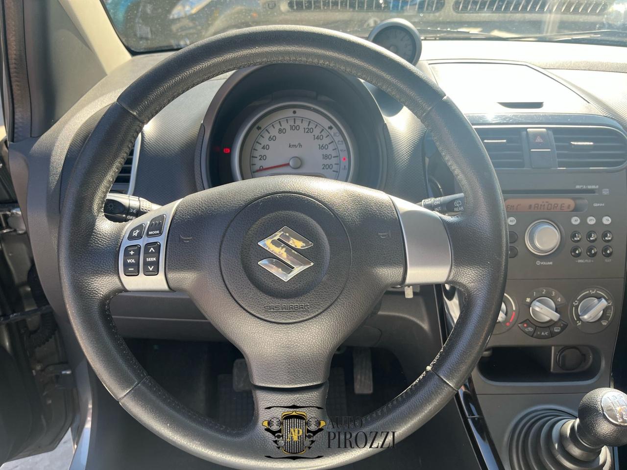 SUZUKI SPLASH 1.0 BENZINA 65 CV ANNO 2012