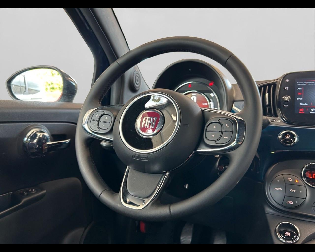 FIAT 500C III 2015 - 500C 1.0 hybrid Dolcevita 70cv
