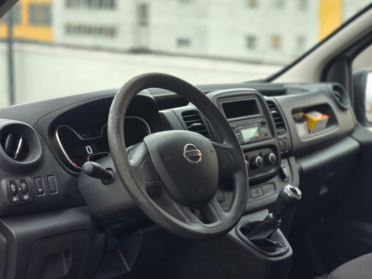 Nissan NV300 27 2.0 dCi 120CV PC-TN Van