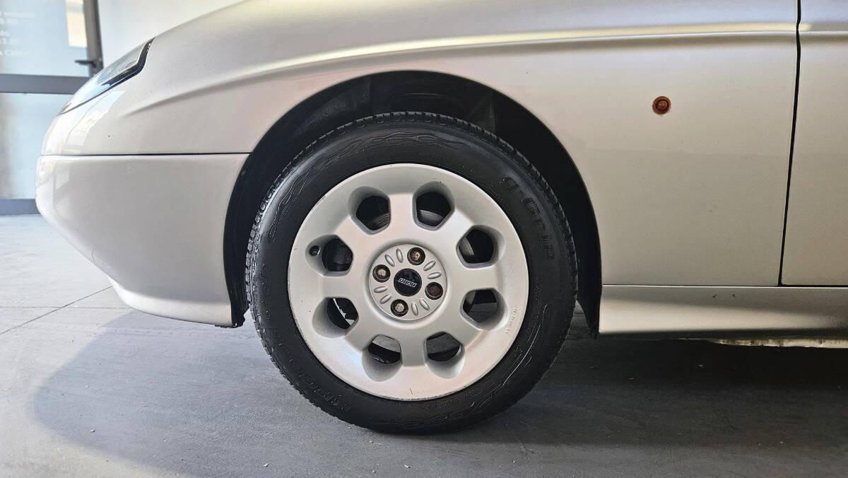 Fiat Barchetta 1.8 16v