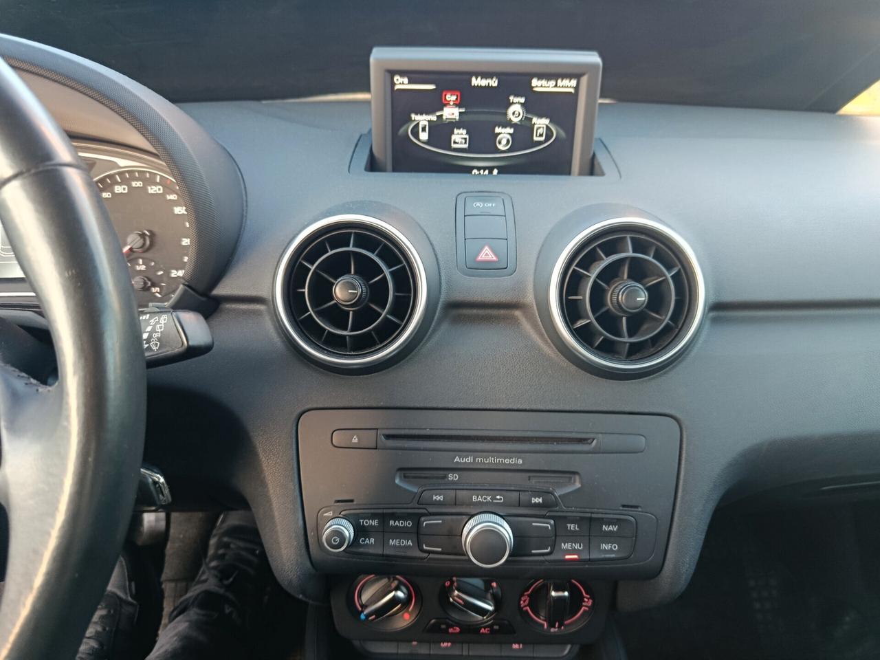 Audi A1 SPB 1.6 TDI Attraction 2014