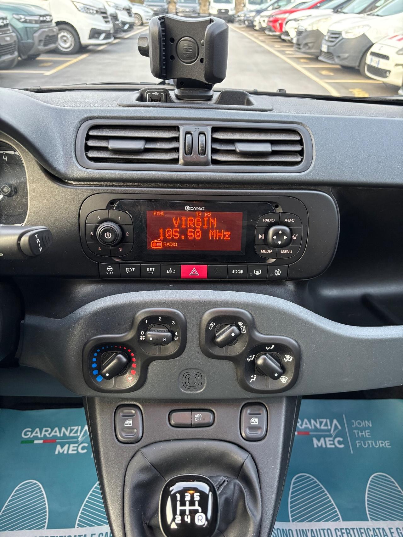 FIAT PANDA 1.0 BENZINA/HYBRID 70cv NEOPATENTATI 2021
