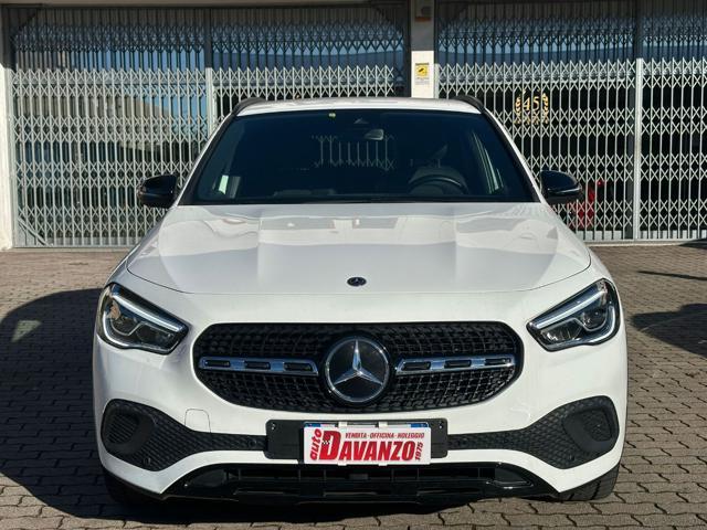 MERCEDES-BENZ GLA 200 Automatic SPORT