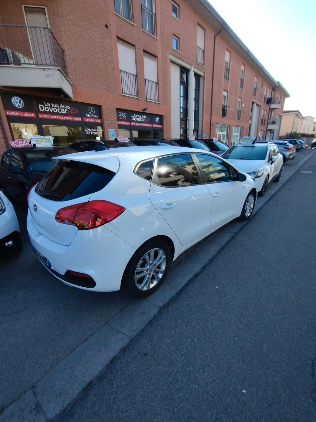 Kia Ceed cee'd 1.4 CVVT 5 porte Cool