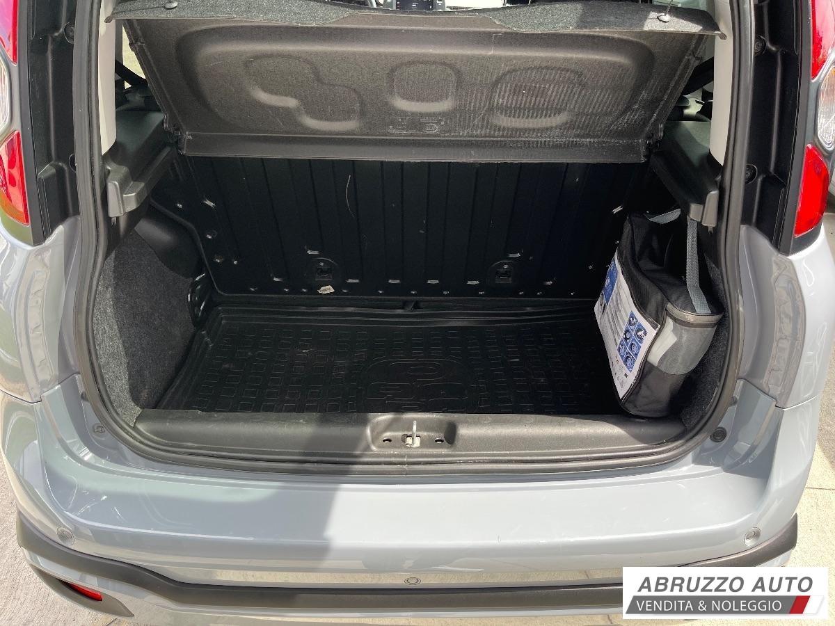 FIAT Panda 1.0 Hybrid City Cross