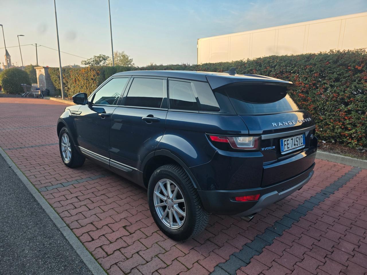 Land Rover Range Evoque 2.0 TD4 150 CV 5p. Pure