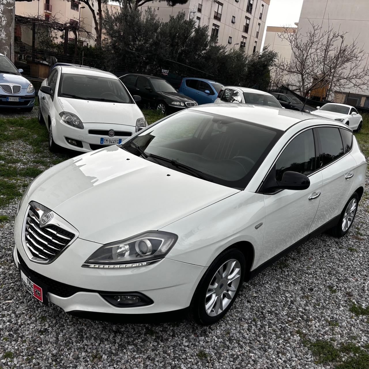 Lancia Delta 1.6 MJT DPF 105 CV Gold