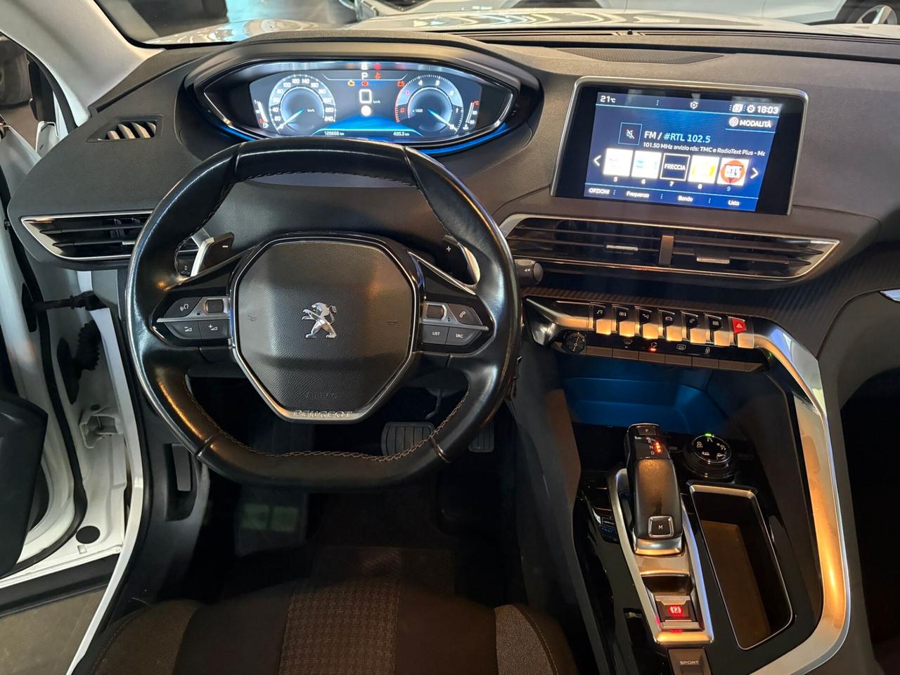 Peugeot 3008 BlueHDi 130 S&S EAT8 Allure