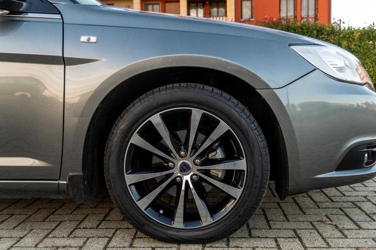 Lancia Flavia 2.4 170CV Automatic 2013 - IMPIANTO GPL - 61.000KM