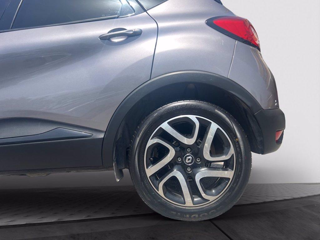 RENAULT Captur 1.2 tce Hypnotic (magnetik) 120cv edc del 2017