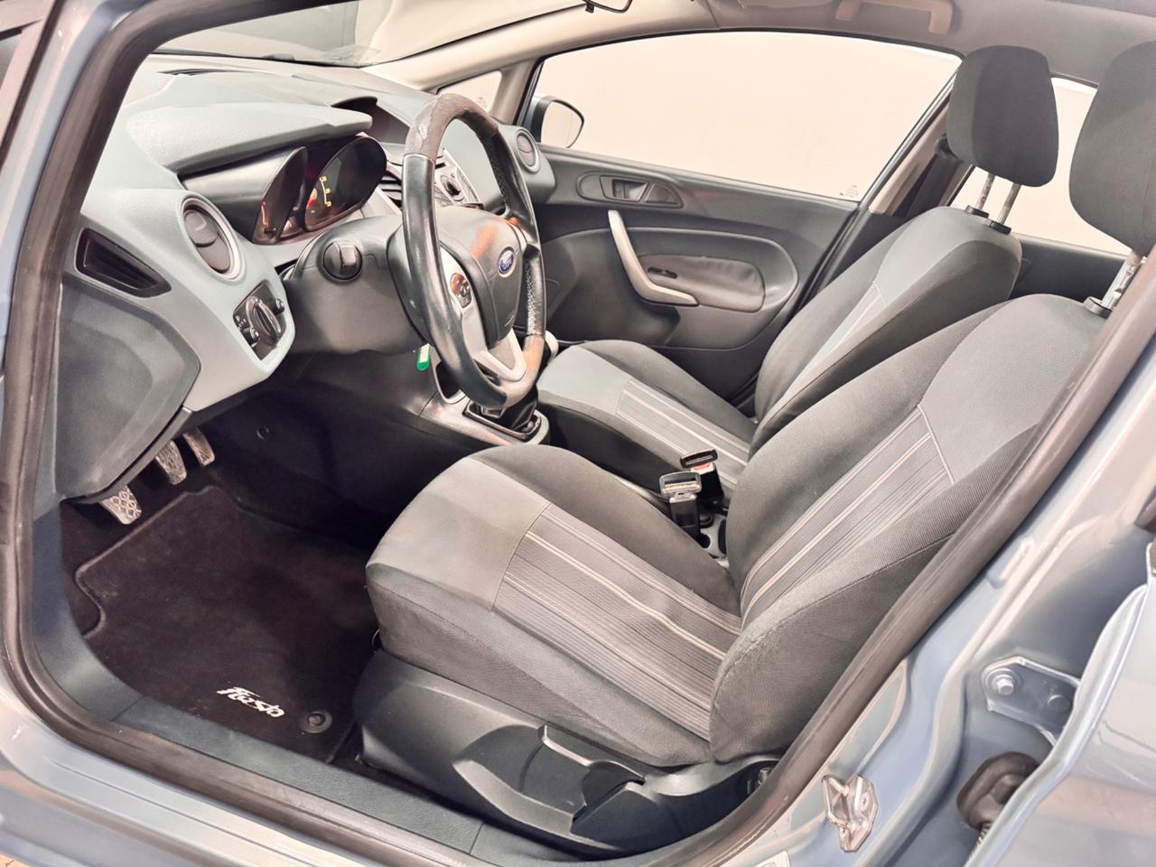 Ford Fiesta 1.4 Benz/Gpl 5 Porte 130.000 Km - 2009