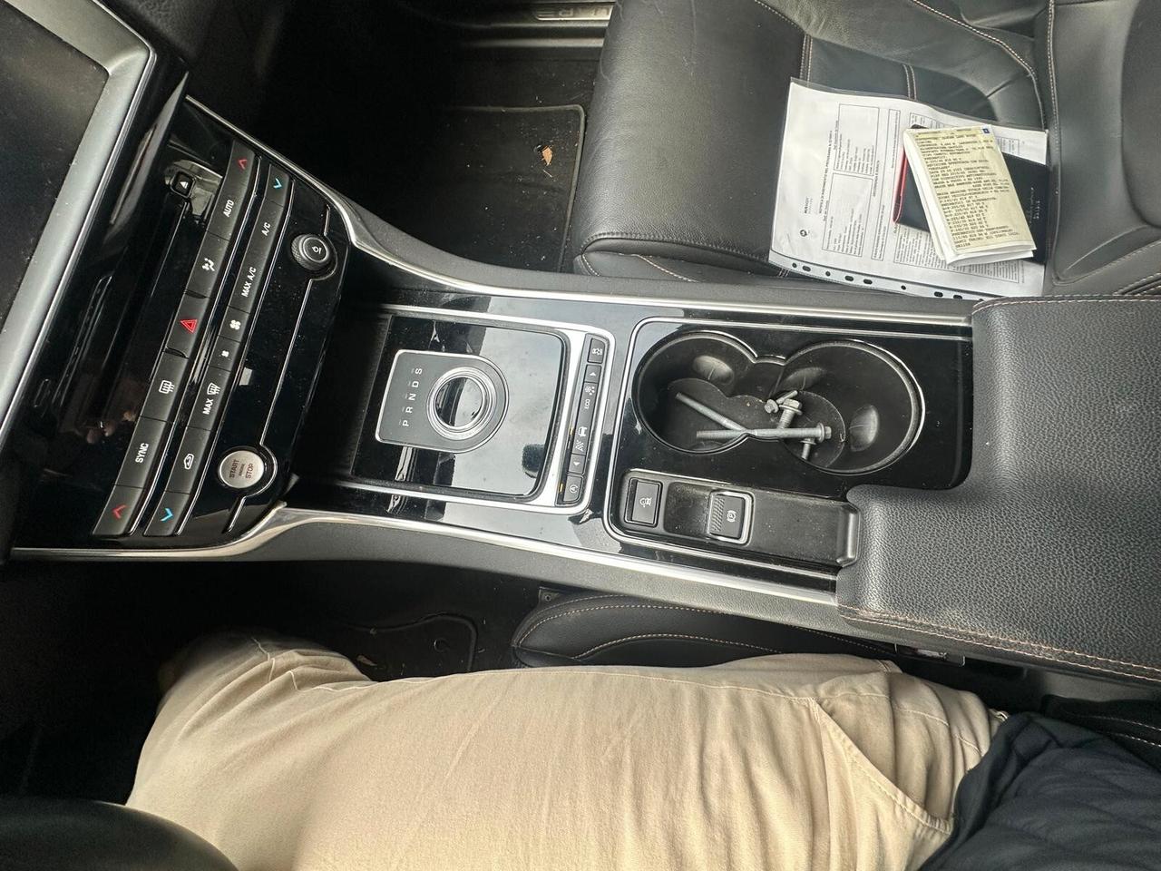 Jaguar XE 2.0 D Turbo 180 CV AWD aut. Prestige