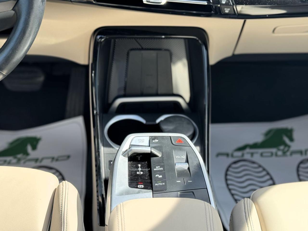 BMW iX1 xDrive 30 xLine