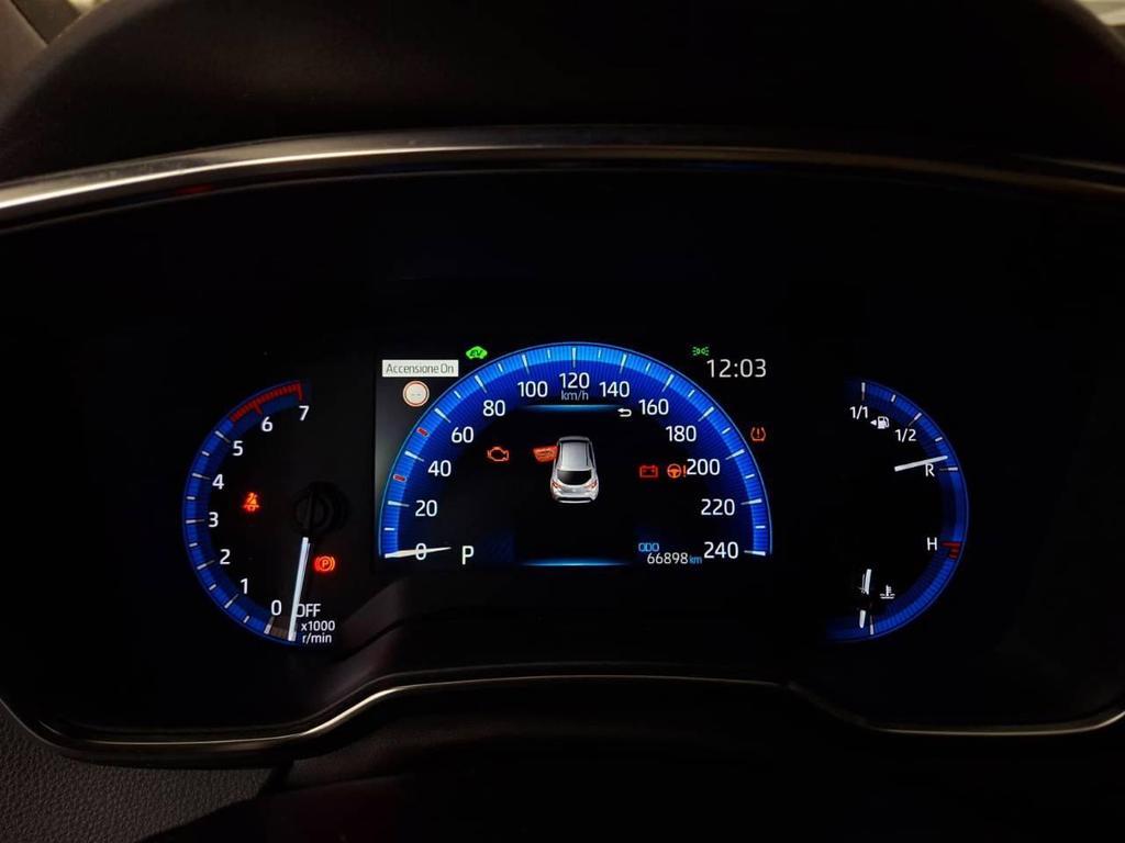 Toyota Corolla 1.8 Hybrid Style CVT