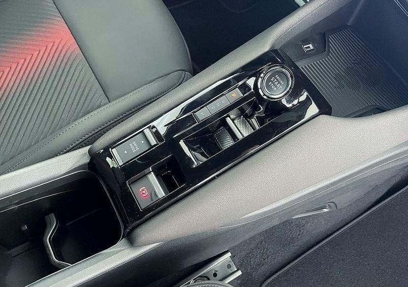 Alfa Romeo Junior 1.2 136 CV Hybrid eDCT6 Speciale