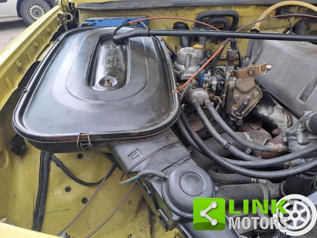 MERCEDES-BENZ 200 W123