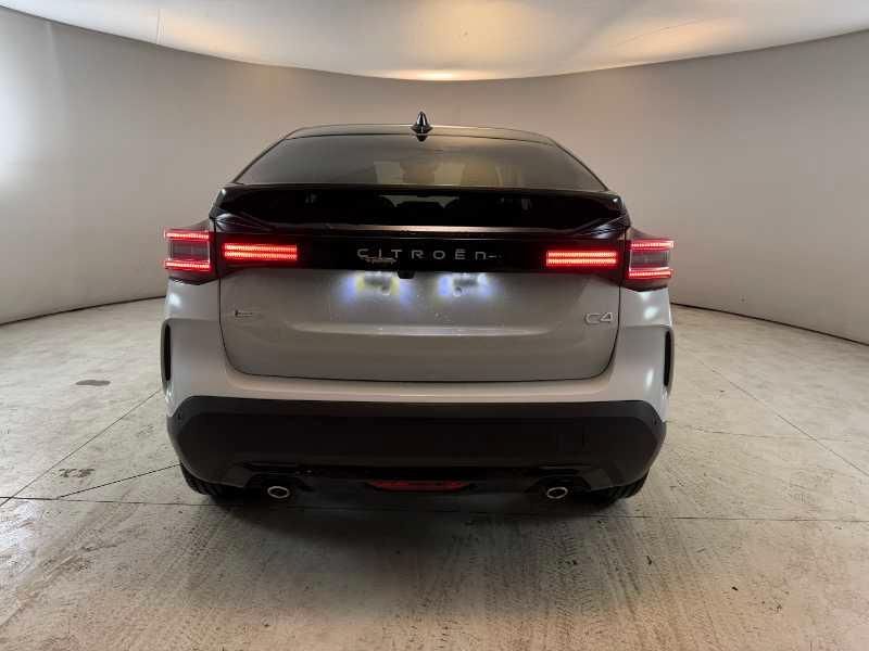 CITROEN C4 Hybrid 145 cv Automatico - COLLECTION