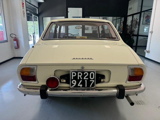 PEUGEOT 504 BERLINA