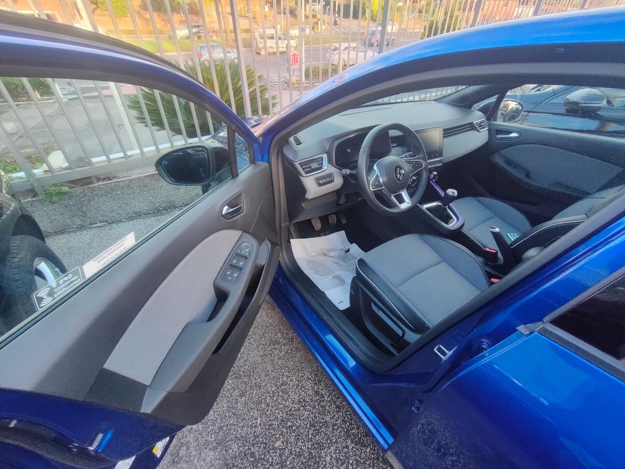 Renault Clio TCe 90 CV 5 porte Techno NESSUN VINCOLO DI FINANZIAMENTO