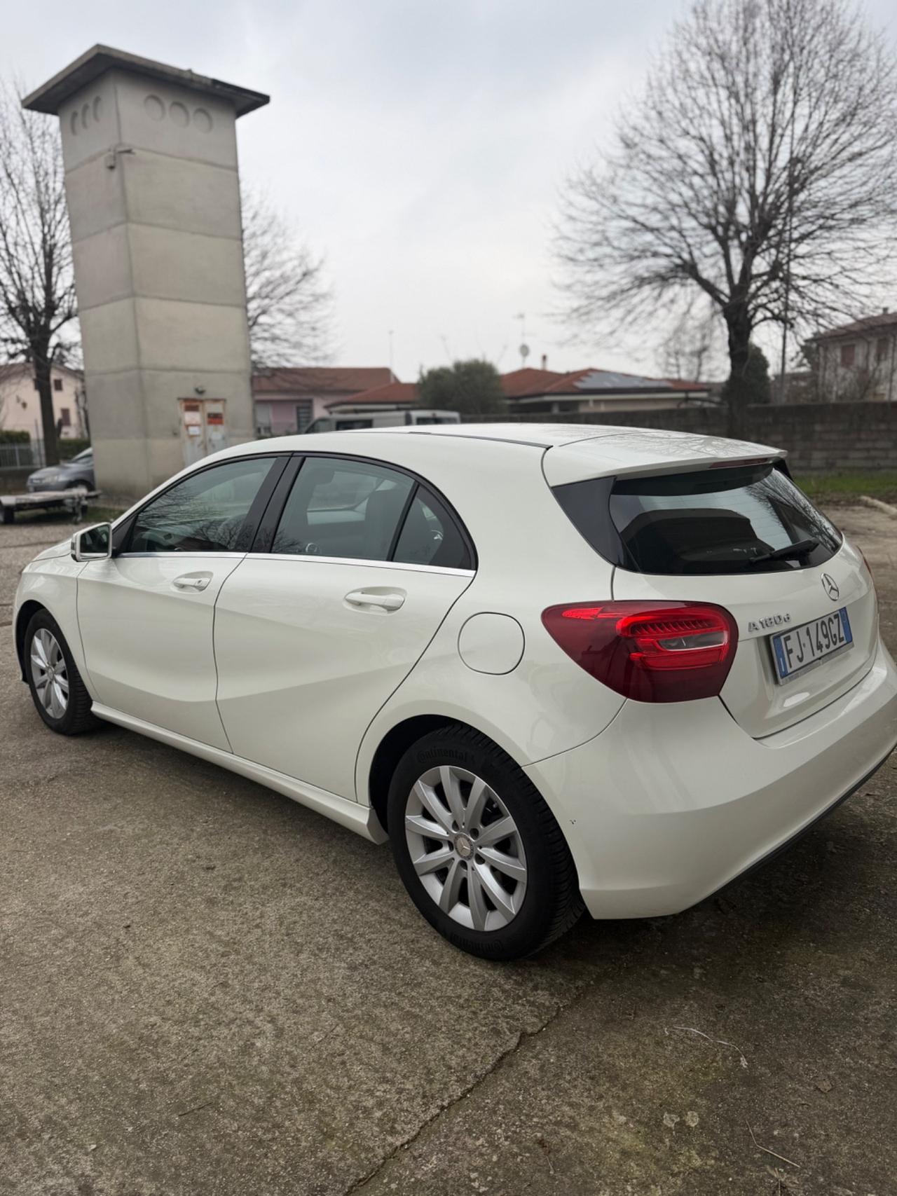 Mercedes-benz A 180 d Automatic Premium