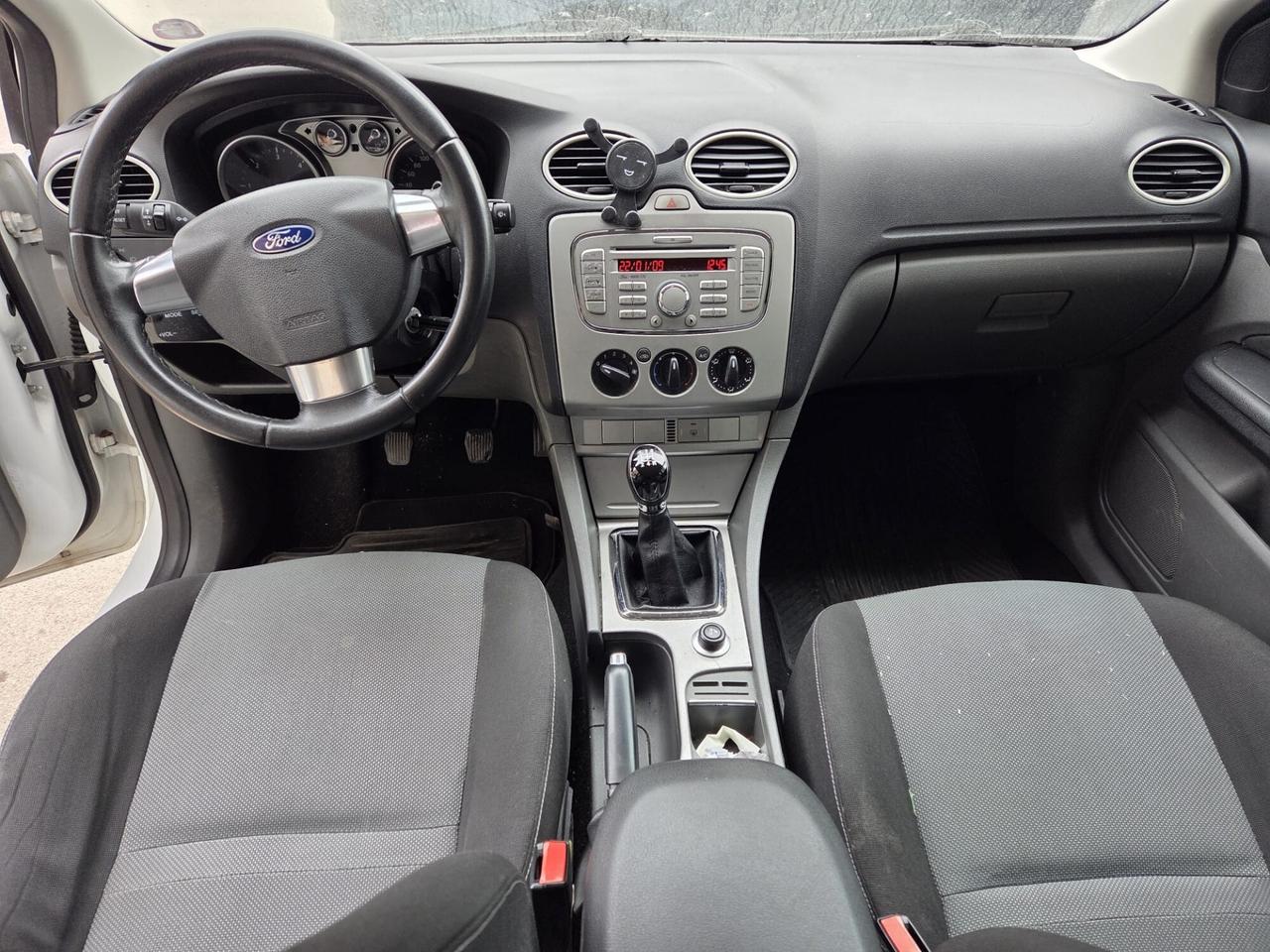 FORD FOCUS 1.6 TDCi 90CV STATION WAGON UNICO PROP.