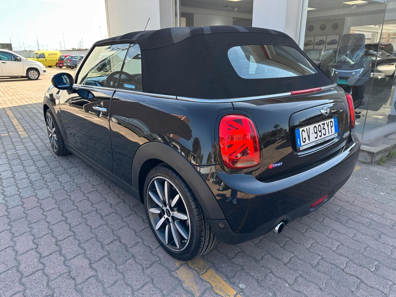 Mini 1.5 Cooper D Boost Cabrio