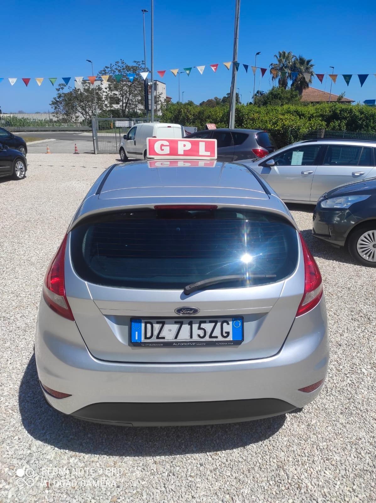 Ford Fiesta 1.4 5p. .- GPL .Garanzia
