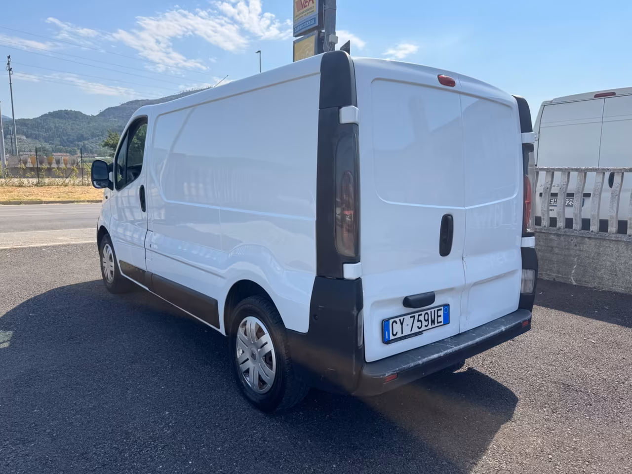 Renault Trafic T29 1.9 dCi/100PC-TN Furg.ICE
