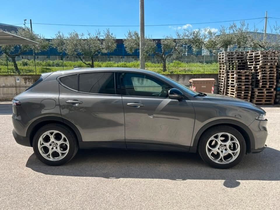 Alfa Romeo Tonale 1.6 diesel 130 CV TCT6 Veloce