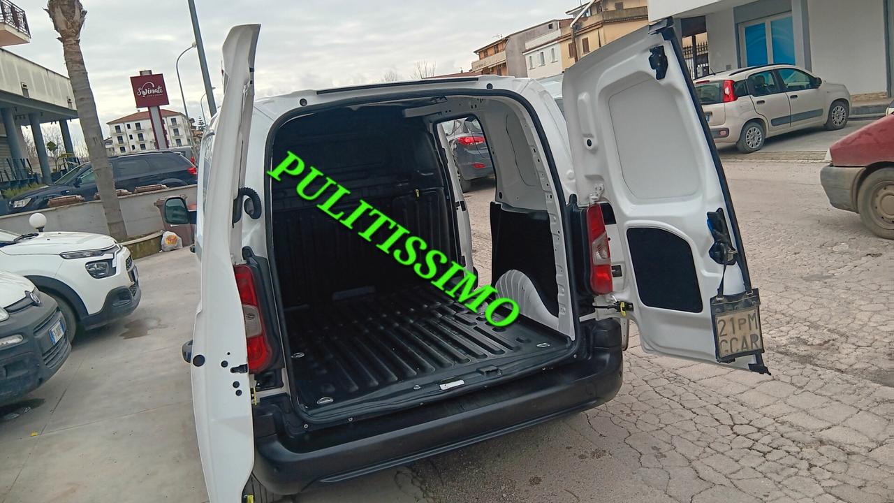Peugeot Partner 3 posti usato mondialcars 021