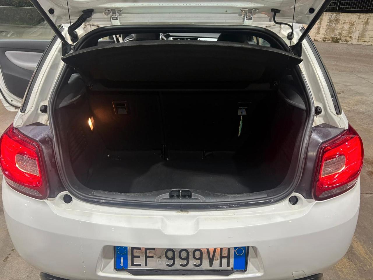 Ds DS3 3 1.4 VTi 95 Chic GPL ANNO 2010